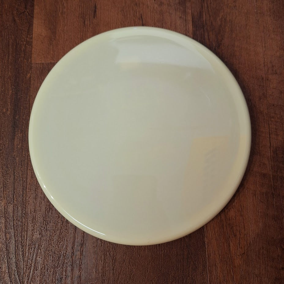 Innova Solid White Star Toro - Bottom Stamp 4/2/1/3