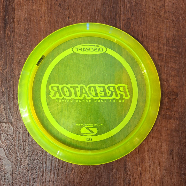 Discraft Z-Line Predator 9/4/0/4 (PRE-OWNED)