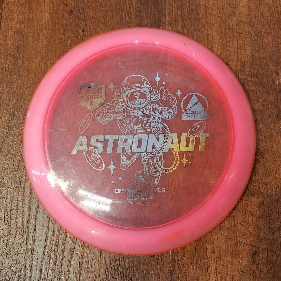 Discmania Active Premium Astronaut 12/6/-4/1 (PRE-OWNED)