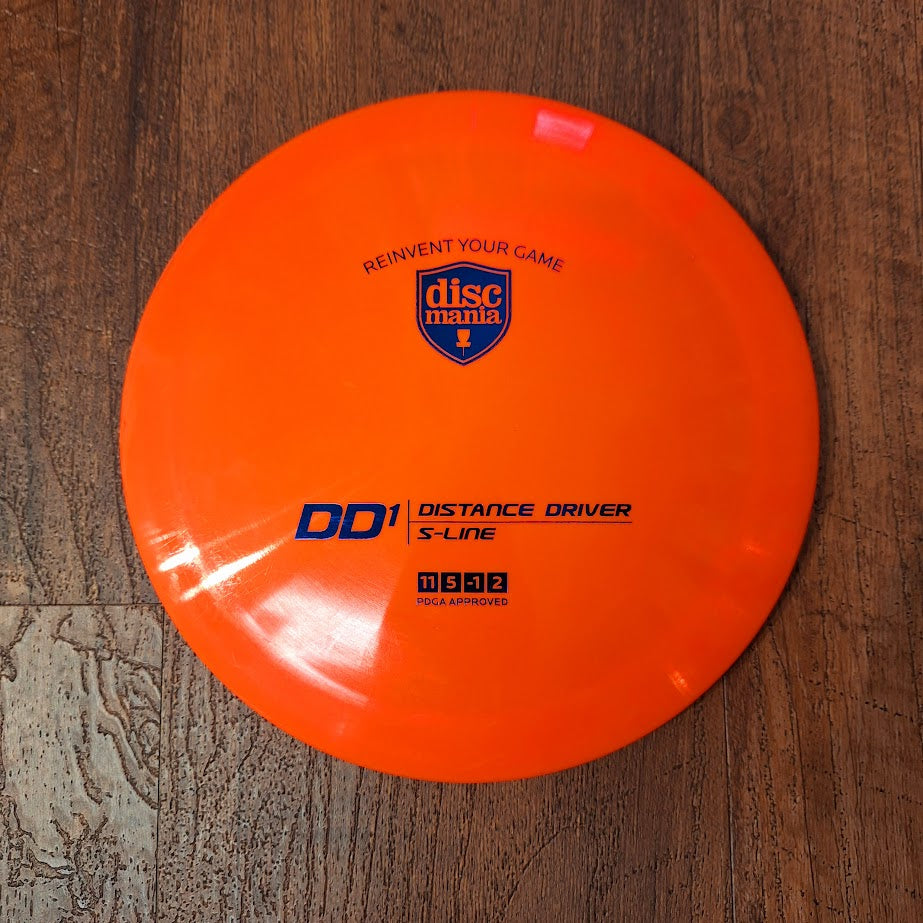 Discmania S-Line DD1 11/5/-1/2 (PRE-OWNED)