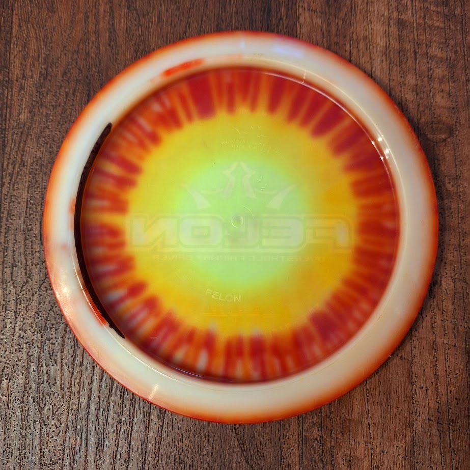Dynamic Discs Lucid Felon 9/3/0.5/4 (PRE-OWNED)